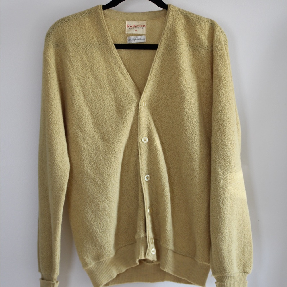 Yellow knit cardigan Sweater 100% imported alpaca
